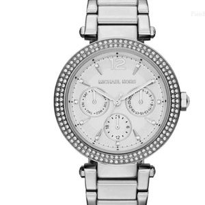 Michael Kors Women Parker Silver Watch MK5779